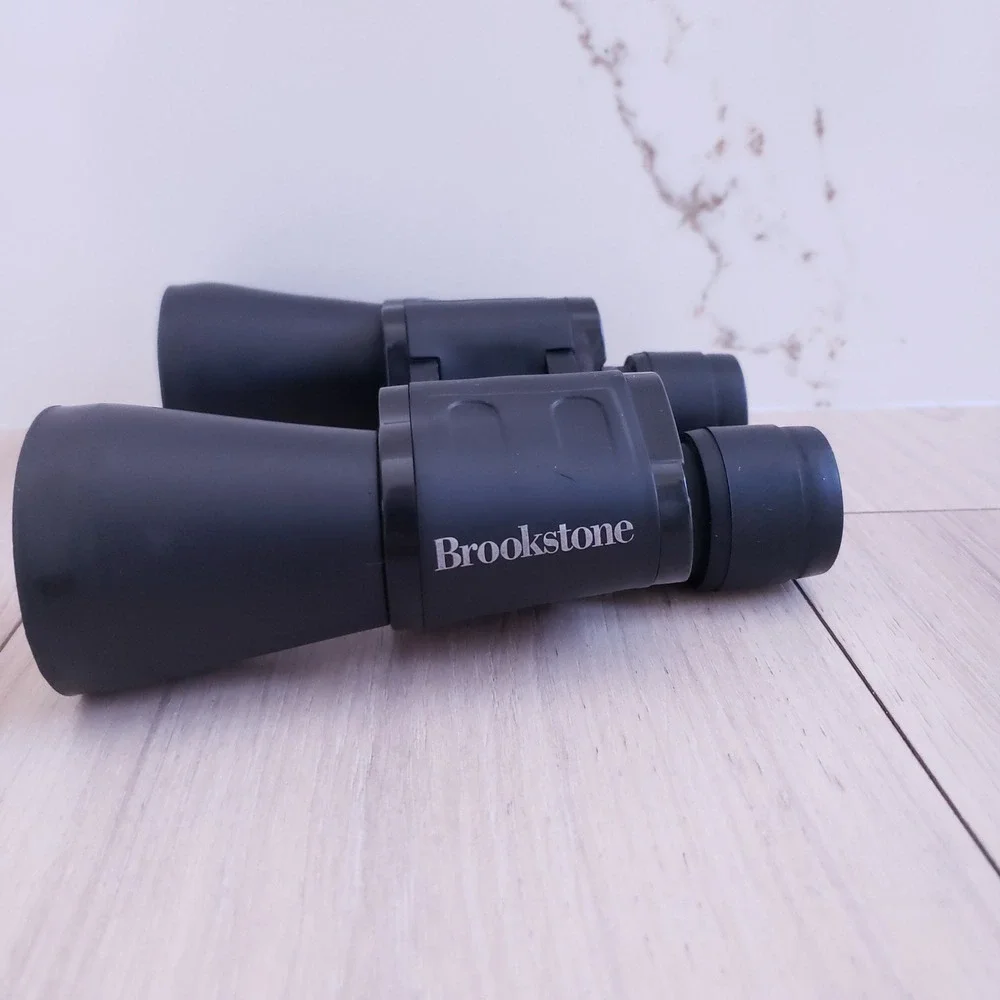 Brookstone gently used